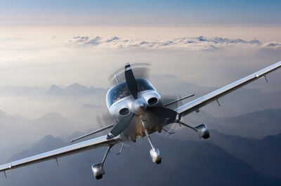 Let nad Alpy pro piloty - průvodce vysokohorským dobrodružstvím